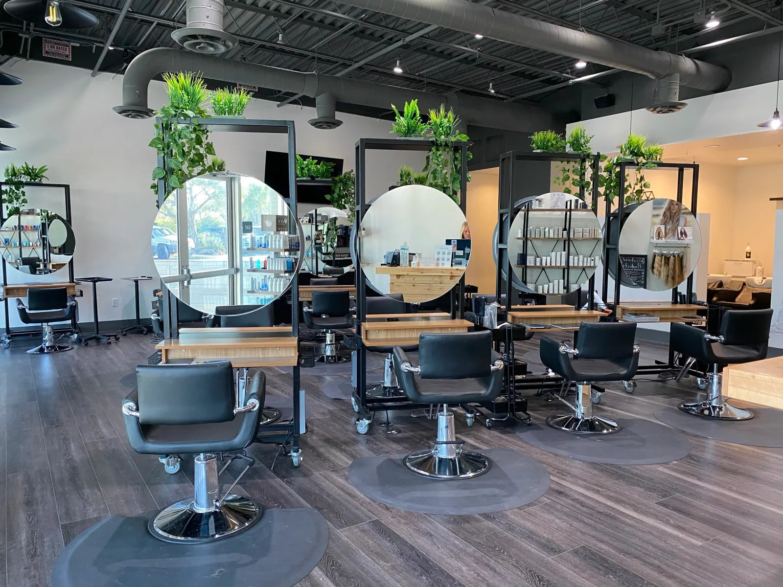 Photograph of Chathra Salon 101